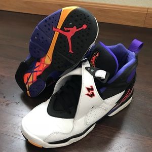 Retro Air Jordan 8 “ 3peat” Size 6Y